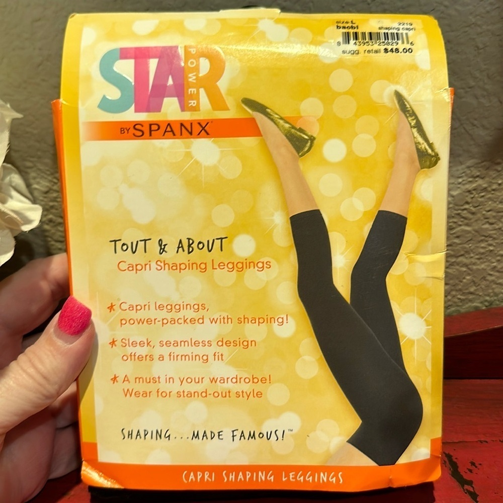 NWT Spanx Capri Shaping Leggings